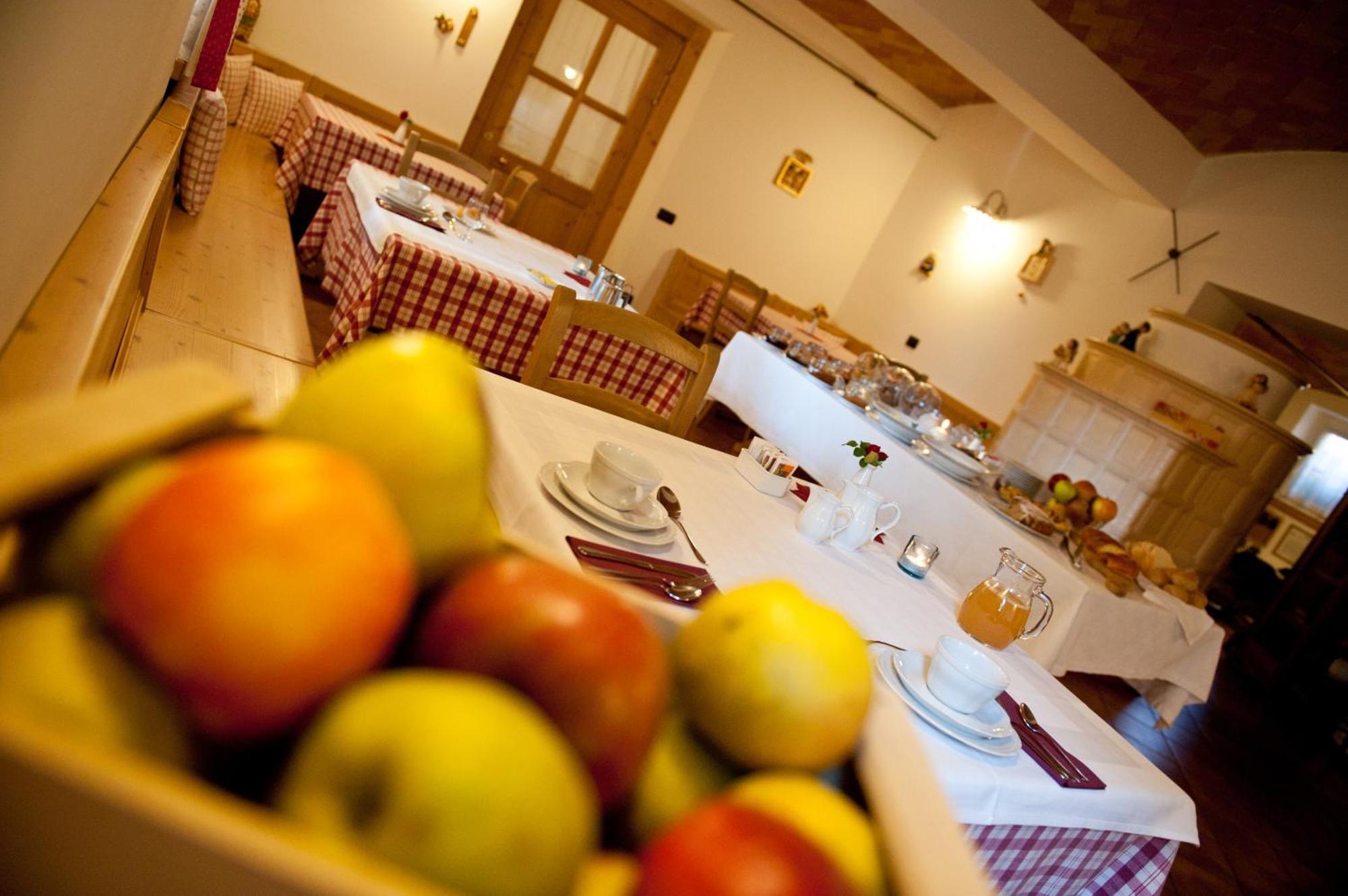 Agritur Renetta Villa Tassullo Exterior photo